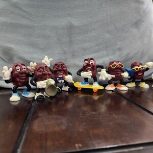 Fun Character Figurine Set - Multicolor